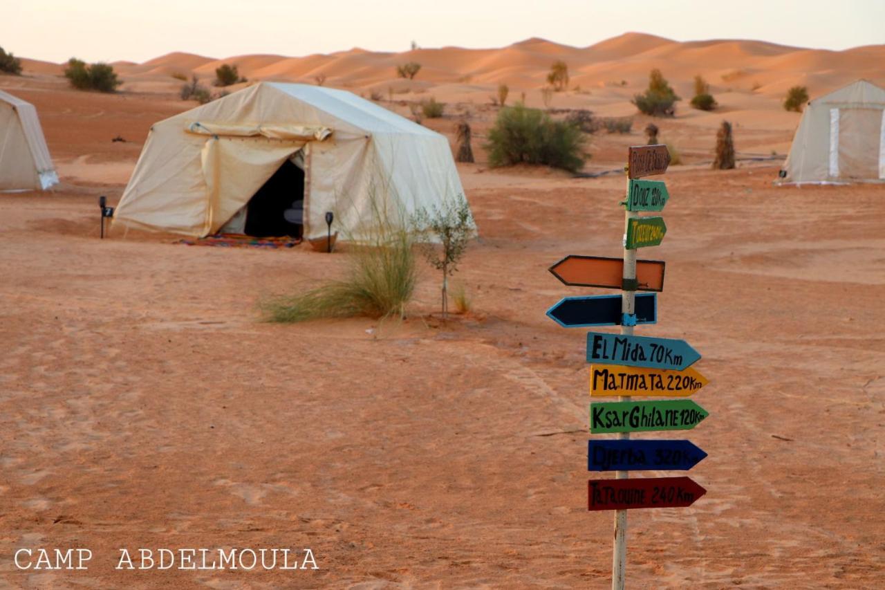 Camp Abdelmoula Hotel Douz Exterior foto