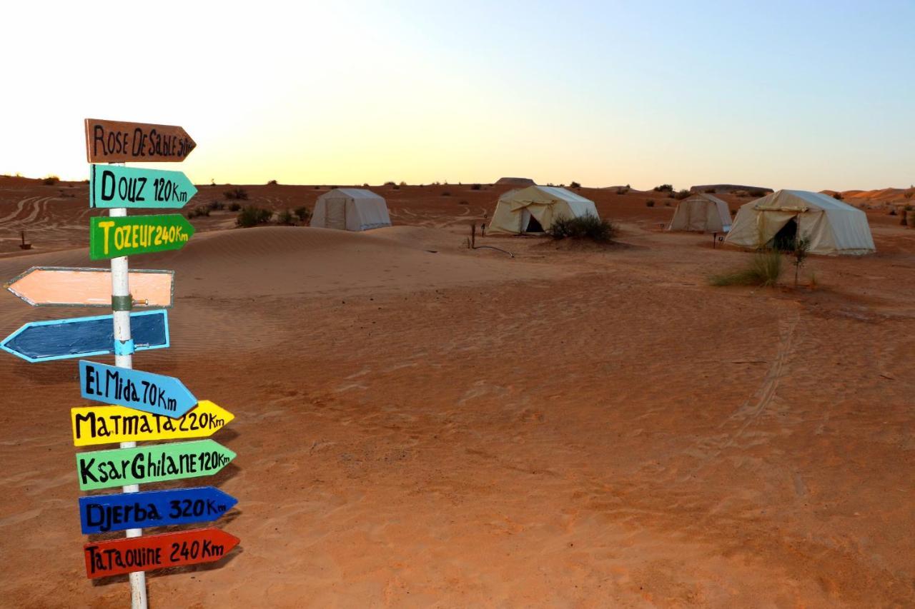 Camp Abdelmoula Hotel Douz Exterior foto